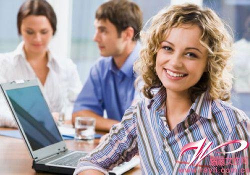 縱橫職場九個成功秘訣 永遠現(xiàn)在進行時